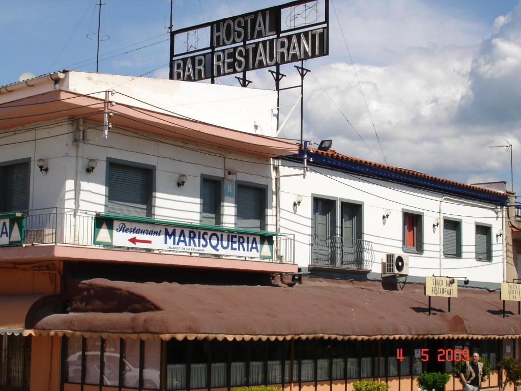 Hostal Can Blanco Sarria de Ter Luaran gambar